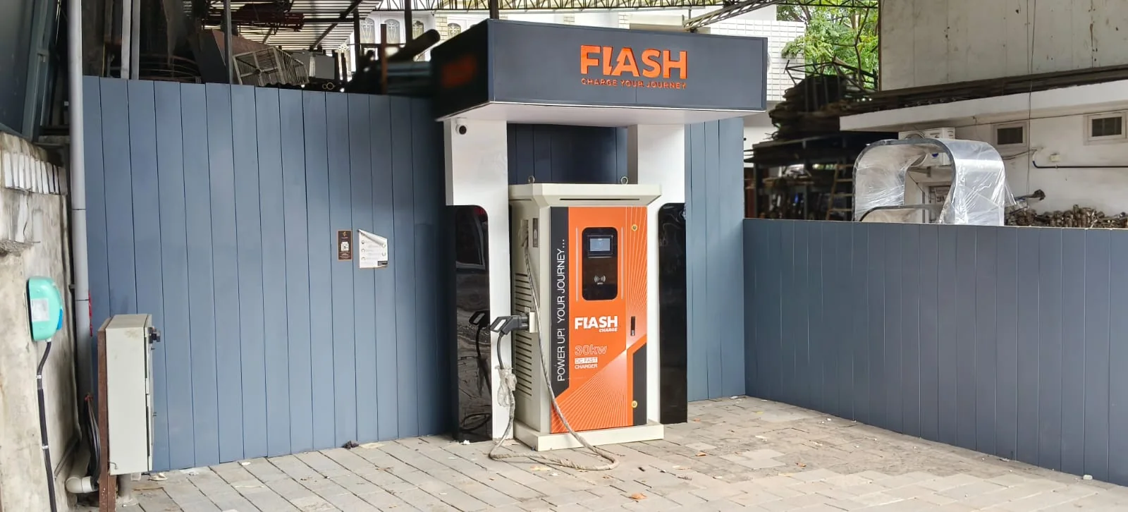 Flash Charge EVCS charging area